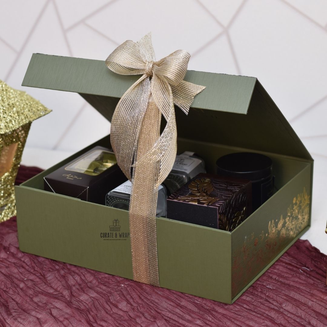 Golden Crescent Luxe Box – Large | Luxury Ramadan & Eid Gift Box in Dubai